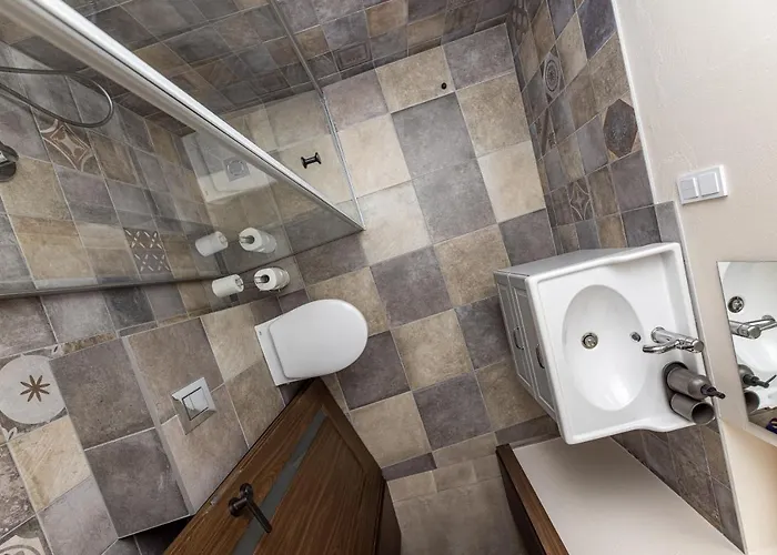 아파트 Atputys 팔랑가